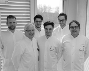 Team der zahnärztliche Chirurgie an der Universitätszahnklinik in Witten